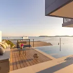 Atreeum Excelsior - Luxe, Beach, Gym, ヴィラ ドゥブロブニク