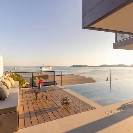 Atreeum Excelsior - Skyline Gym, Pool, And Βίλα Ντουμπρόβνικ