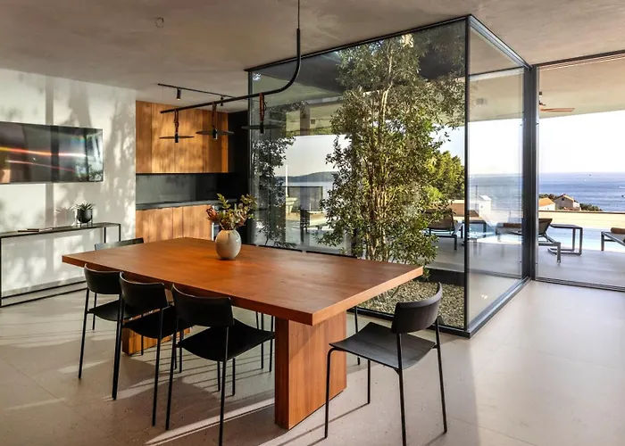 Atreeum Excelsior - Luxe, Beach, Gym, Villa Dubrovnik