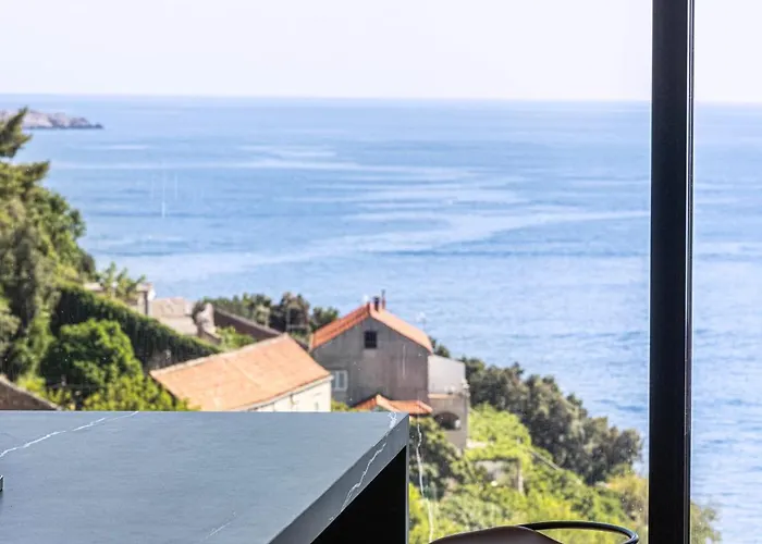 Villa Atreeum Excelsior - Luxe, Beach, Gym, *