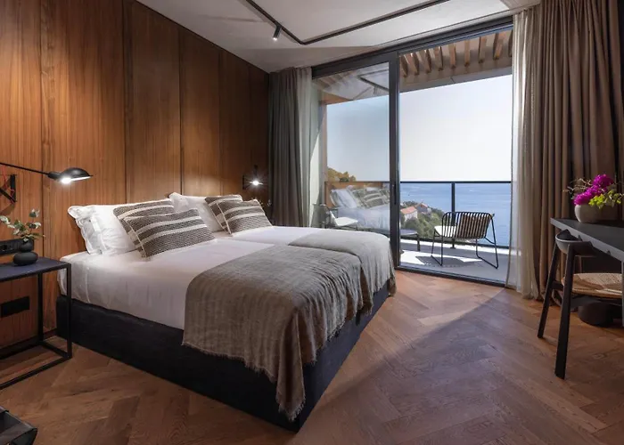 Villa Atreeum Excelsior - Luxe, Beach, Gym, Dubrovnik