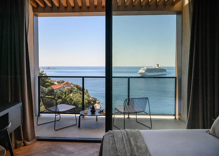 Atreeum Excelsior - Luxe, Beach, Gym, Villa *