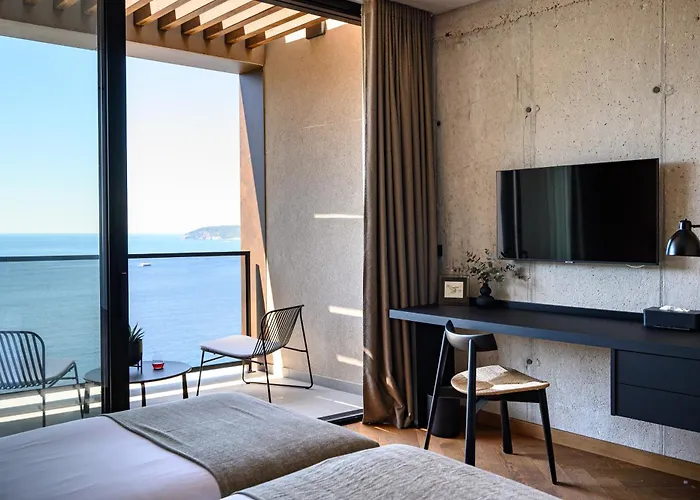 Atreeum Excelsior - Luxe, Beach, Gym, Dubrovnik