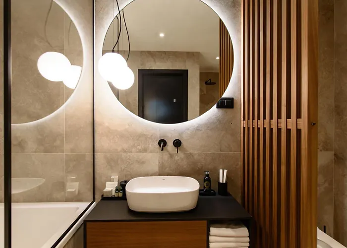 Villa Atreeum Excelsior - Luxe, Beach, Gym, *