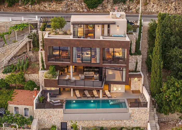 Villa Atreeum Excelsior - Luxe, Beach, Gym, Dubrovnik